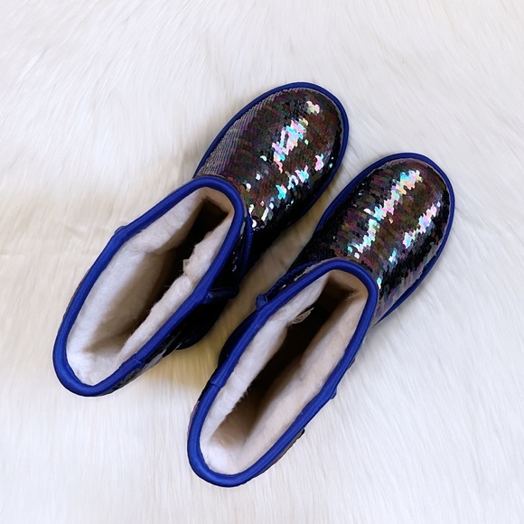 UGG Women’s Classic Short Sequin Blue Boots - Picture 5 of 9